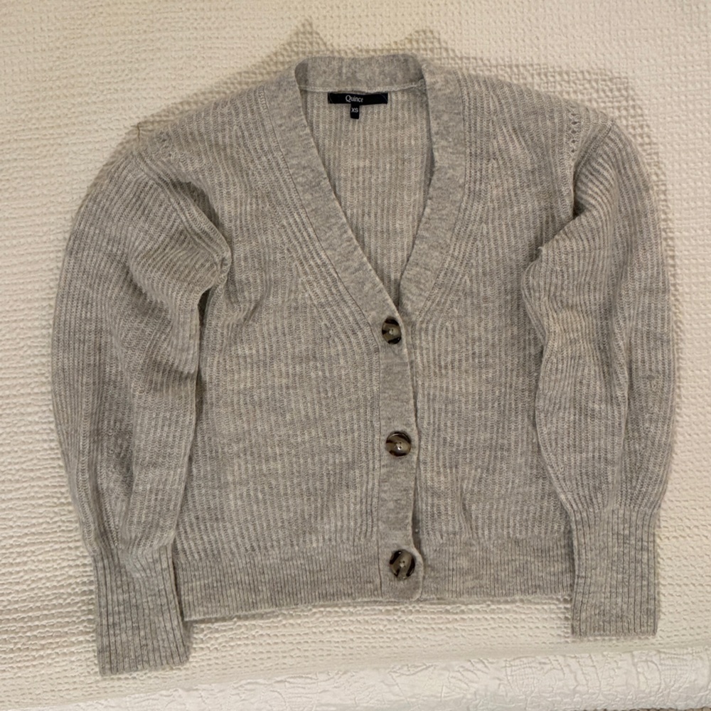 Quince 100% Cashmere Light Grey Cardigan